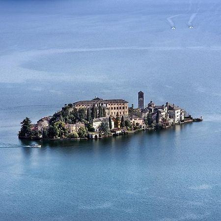 B&B Il Barsot Pettenasco Bagian luar foto